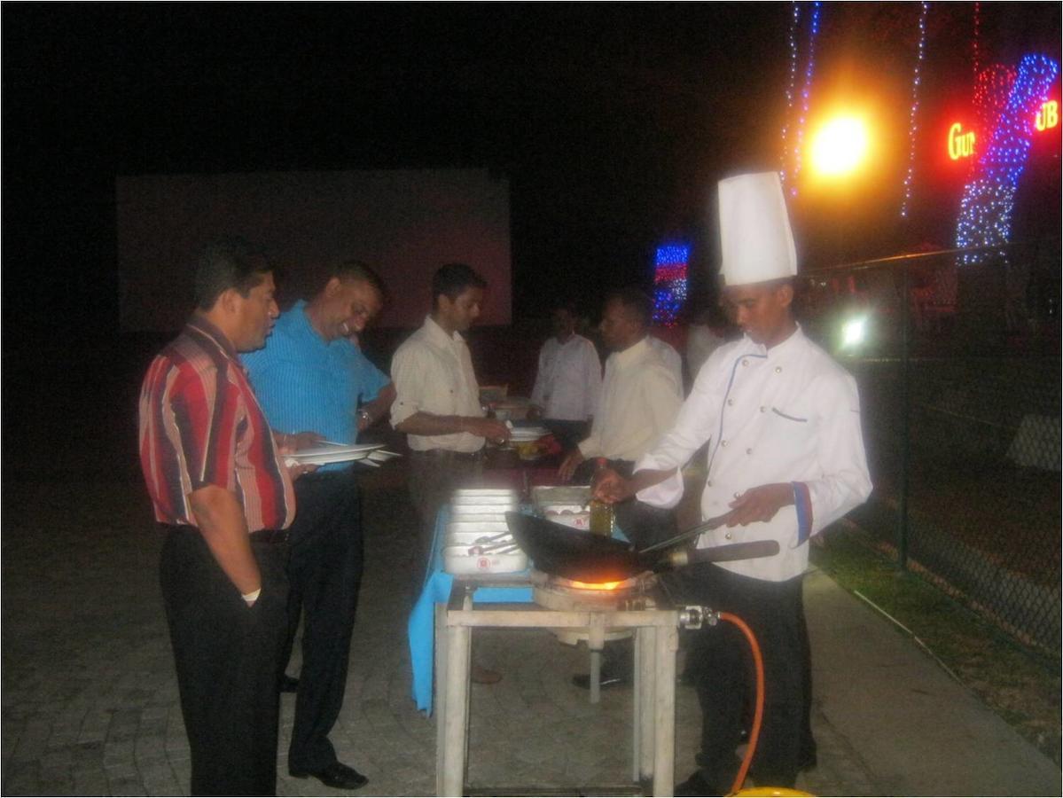 Gunners' Club - Minneriya Exterior photo